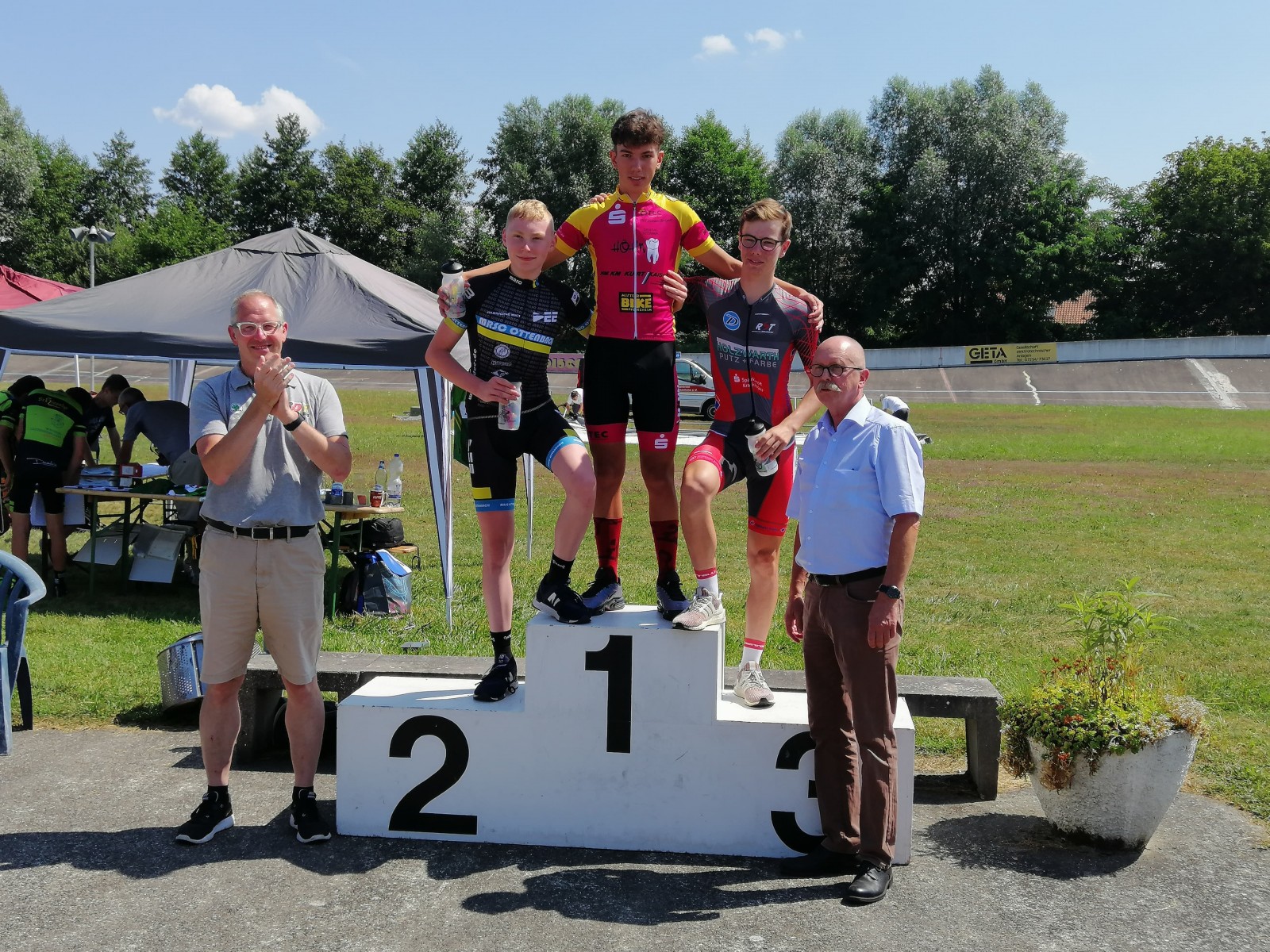 68603121_463012244522360_6356404469680308224_n