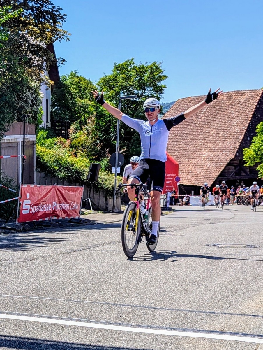 Zieleinlauf_Elite_Mo